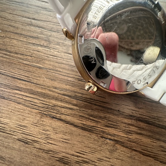 Fossil Watch - Picture 3 of 6